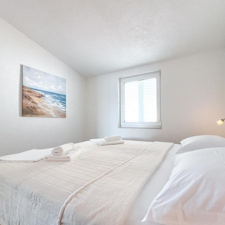 Apartments Larus Baska Voda Ngoại thất bức ảnh