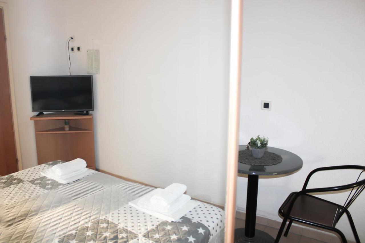 Apartments Larus Baska Voda Ngoại thất bức ảnh