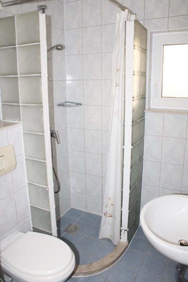 Apartments Larus Baska Voda Ngoại thất bức ảnh