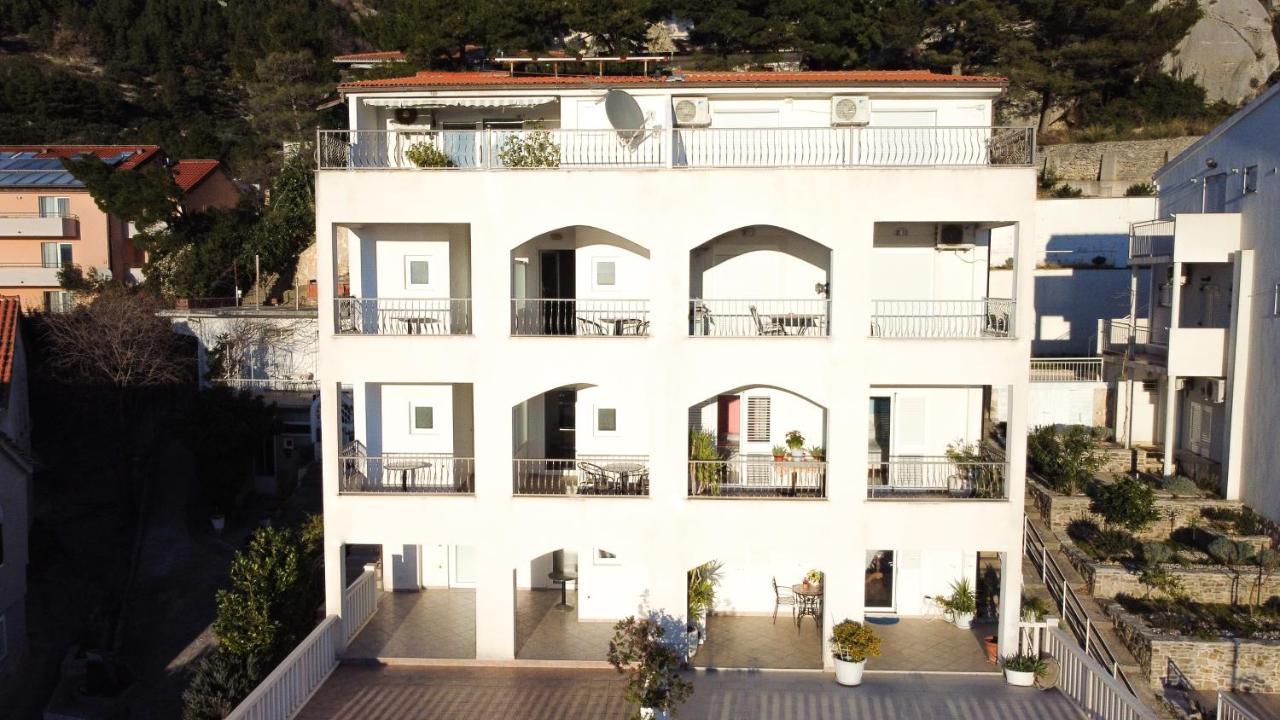 Apartments Larus Baska Voda Ngoại thất bức ảnh