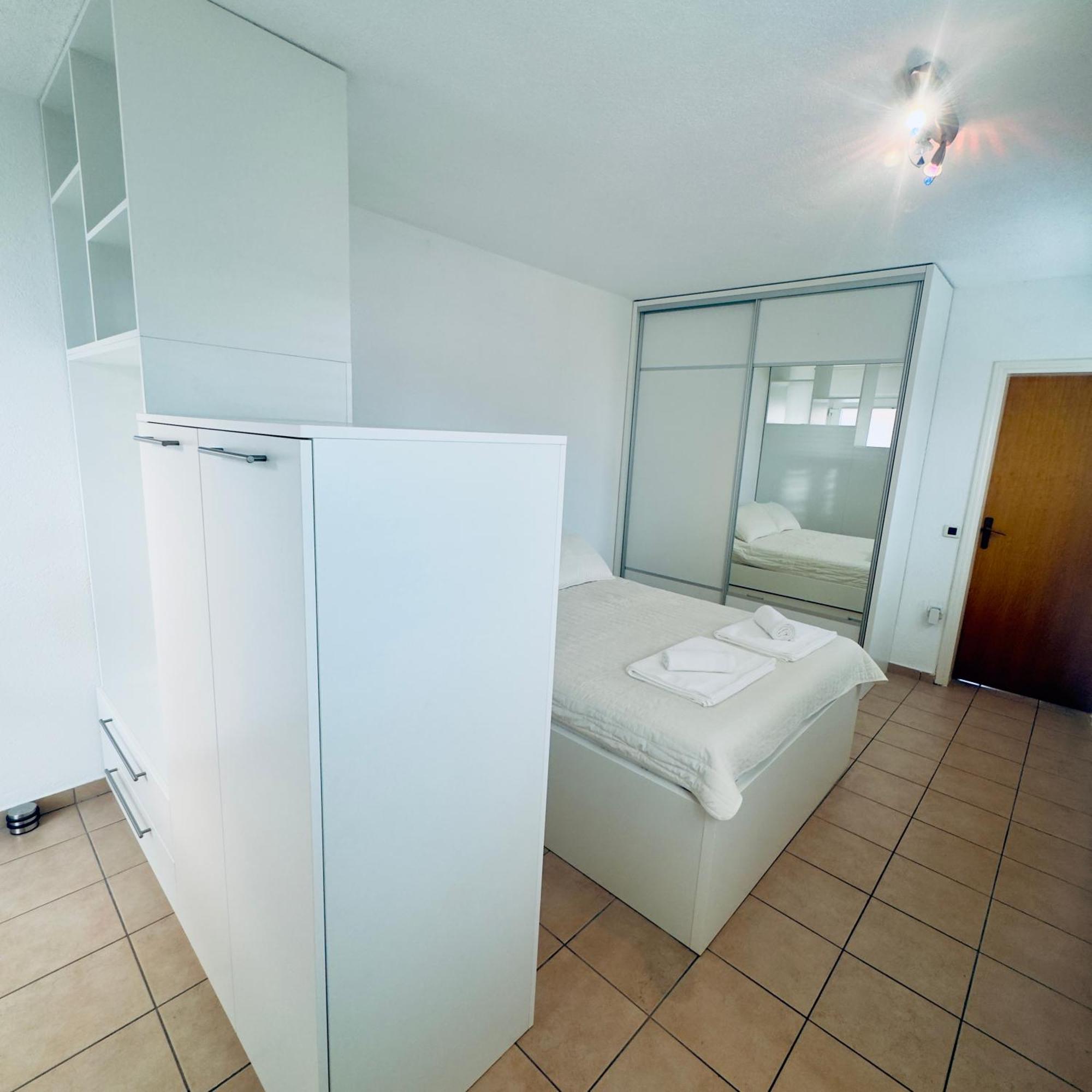 Apartments Larus Baska Voda Ngoại thất bức ảnh