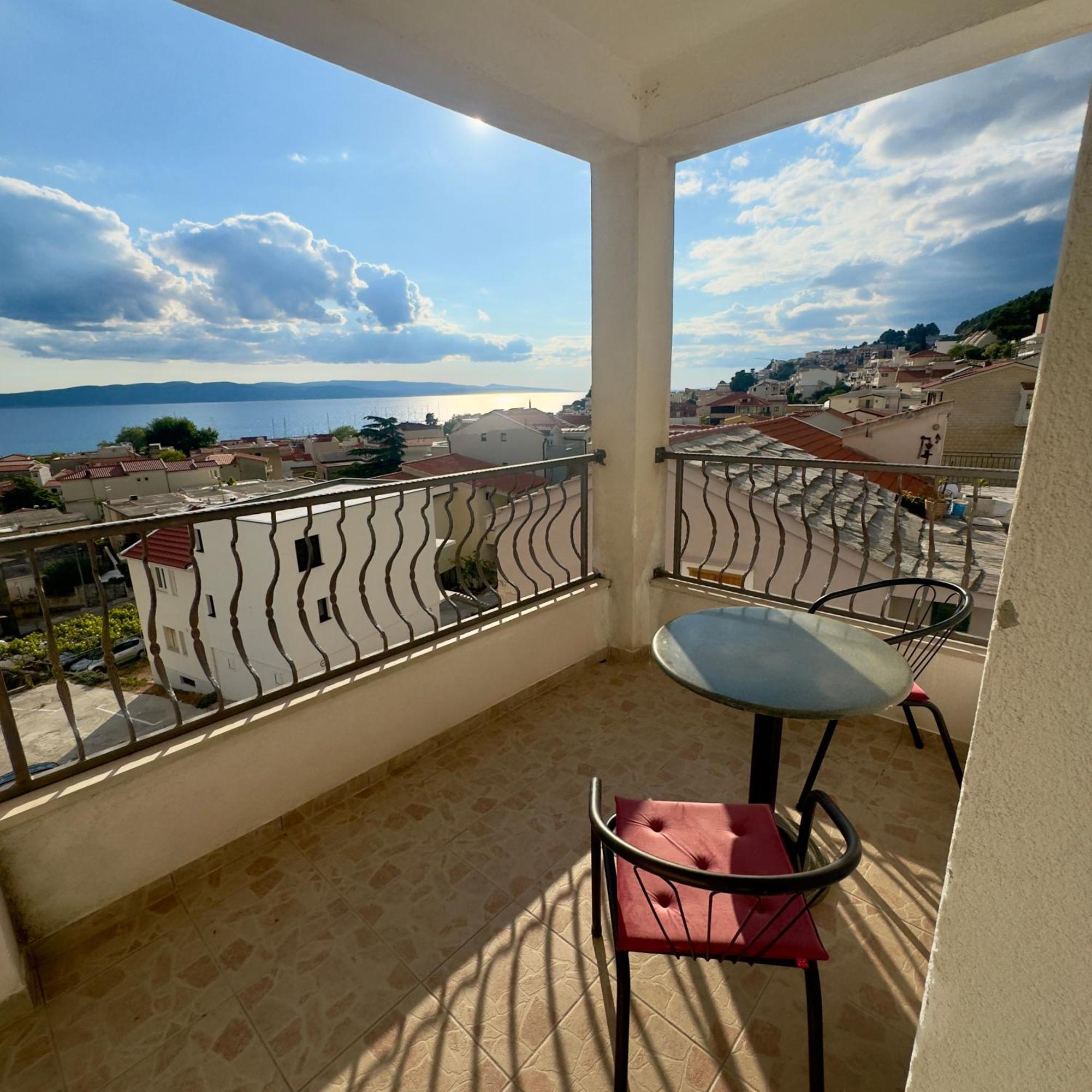 Apartments Larus Baska Voda Ngoại thất bức ảnh