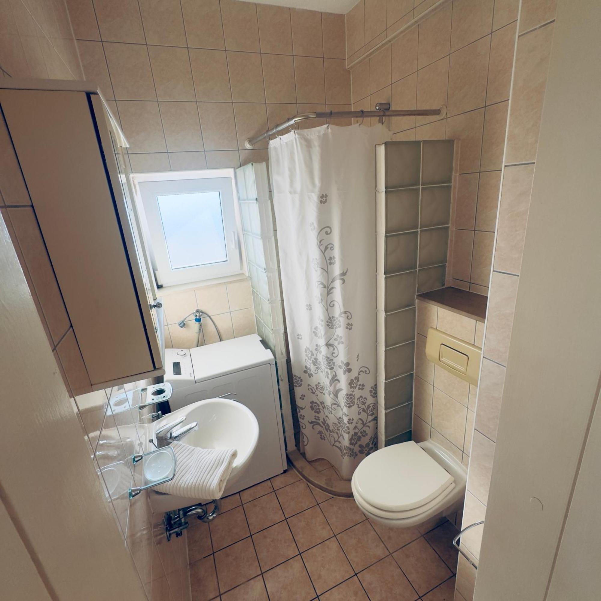 Apartments Larus Baska Voda Phòng bức ảnh