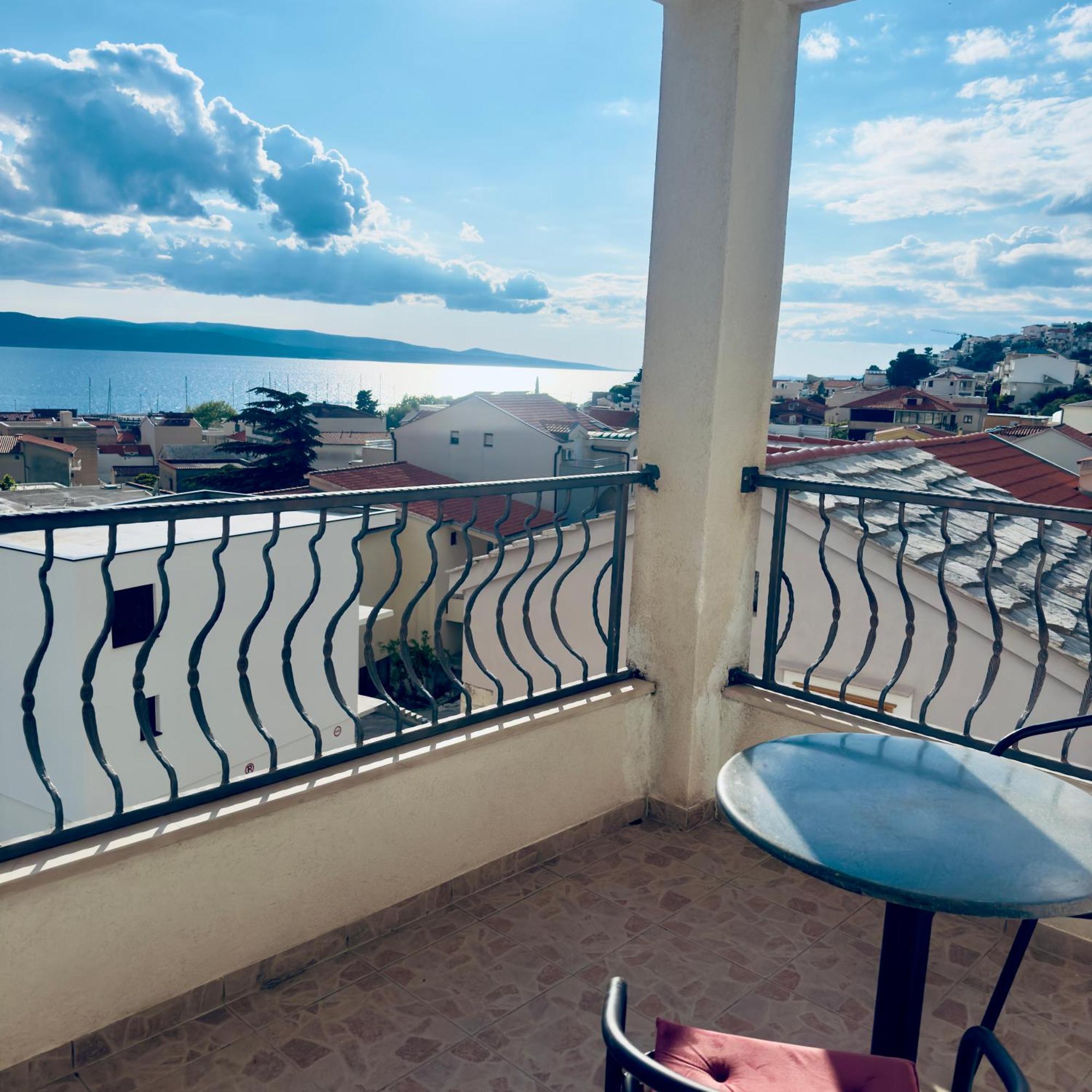 Apartments Larus Baska Voda Phòng bức ảnh