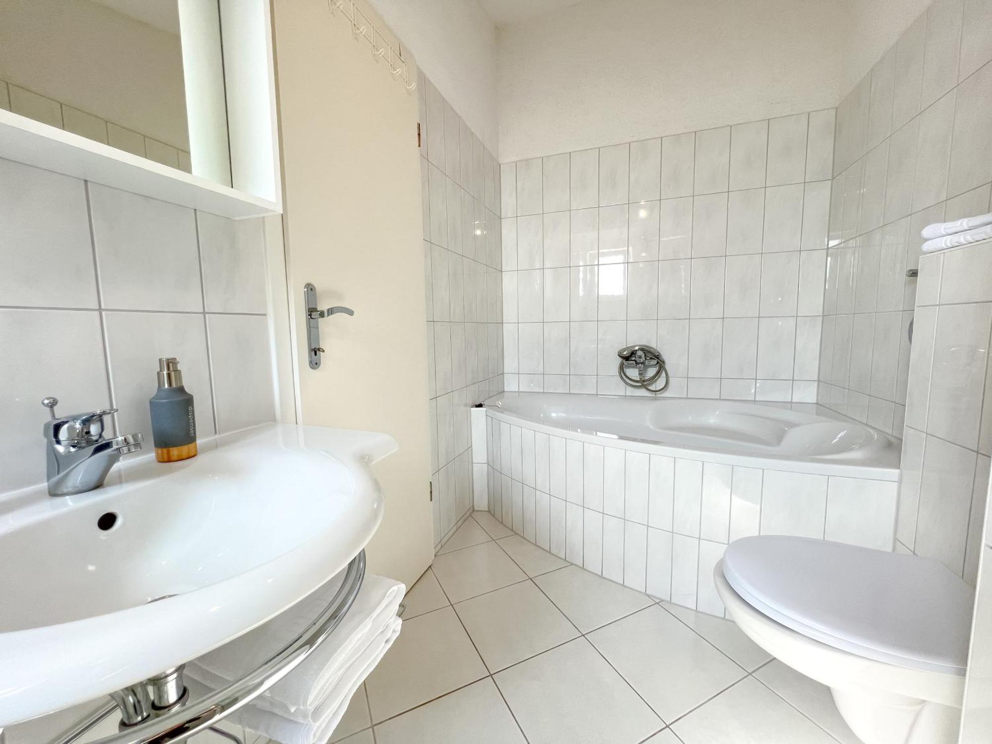Apartments Larus Baska Voda Ngoại thất bức ảnh